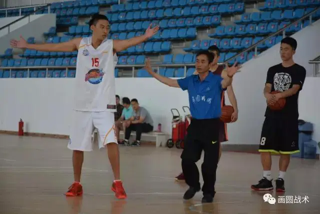 为什么篮球教练的经验很重要_2